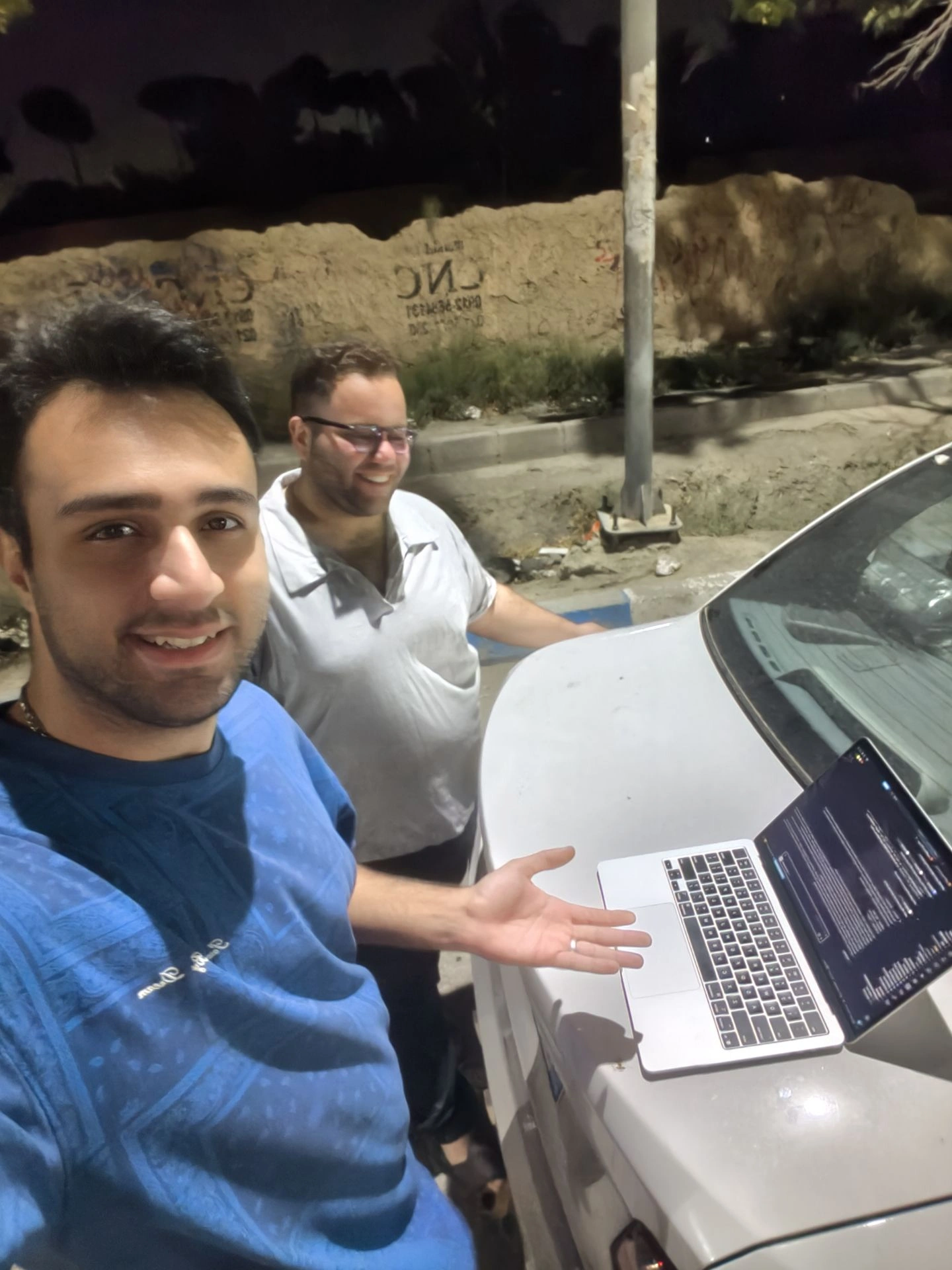 عکس با وحید خاتمی